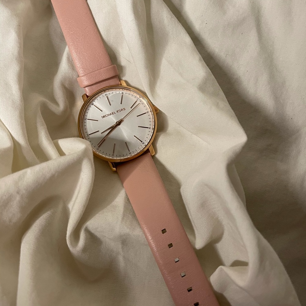 MK watch